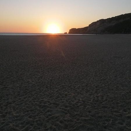 Apartamentos Nazare Amada ภายนอก รูปภาพ