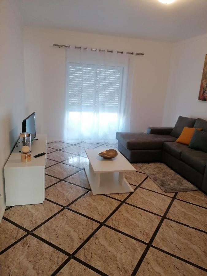 Apartamentos Nazare Amada ภายนอก รูปภาพ