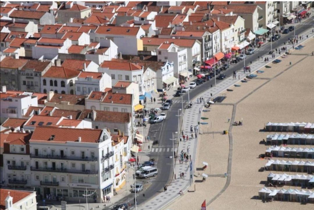 Apartamentos Nazare Amada ภายนอก รูปภาพ