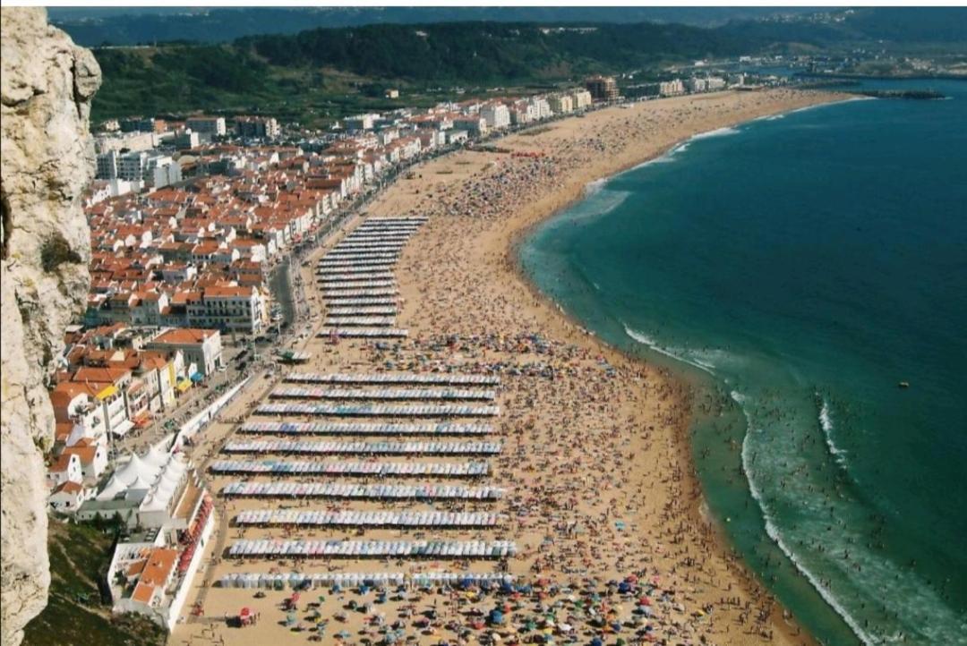 Apartamentos Nazare Amada ภายนอก รูปภาพ